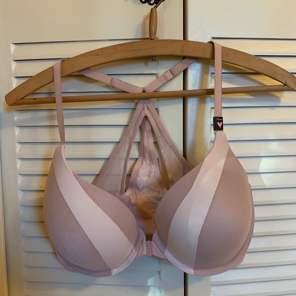 NWT frontclose Victoria’s Secret Perfect Shape bra